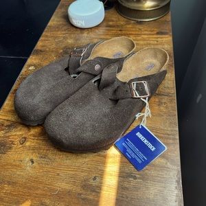 Birkenstock Bostons - Brown